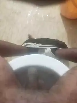 Snapshot of Desi_bbc7 chatting on December 9, 2024, 12:56 am Desi bbc7 online show from December 9, 2024, 12:56 am