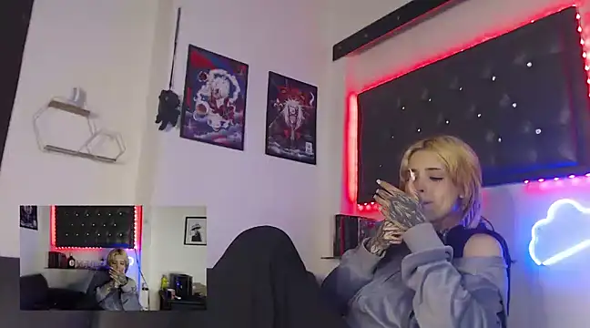 Snapshot of MaryJannes chatting on February 28, 2025, 11:45 pm MaryJannes online show from February 28, 2025, 11:45 pm