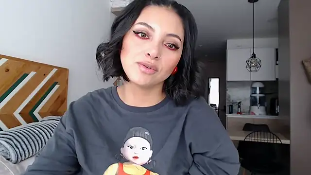 alexademie1 online show from December 21, 2024, 3:09 pm