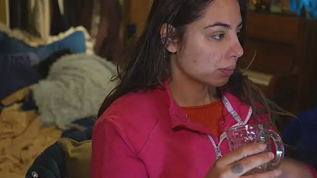 VanessaDoyle online show from March 22, 2026, 1:42 am