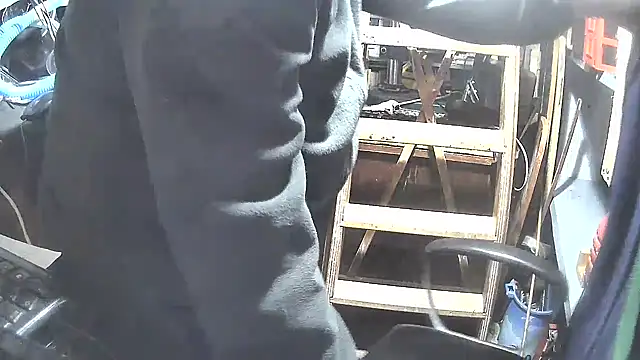 nonnomaturobisex online show from March 17, 2025, 11:21 am