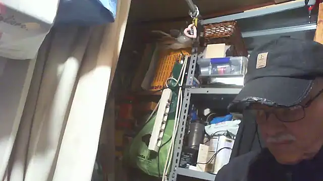 nonnomaturobisex online show from October 12, 2025, 8:35 am