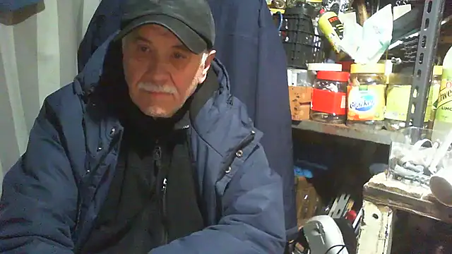 nonnomaturobisex online show from February 23, 2026, 7:50 am