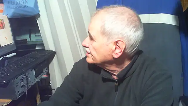 Snapshot of nonnomaturobisex chatting on April 25, 2026, 9:12 am nonnomaturobisex online show from April 25, 2026, 9:12 am