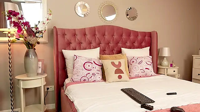 IsabellaMysty online show from December 1, 2025, 10:26 pm