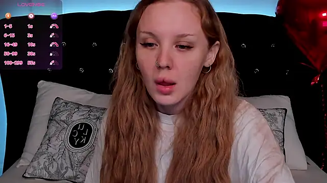 LianaFord online show from February 12, 2025, 8:07 pm