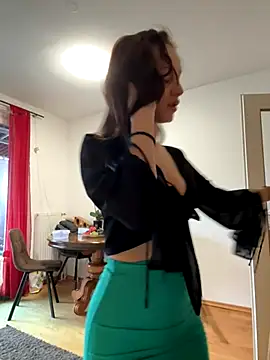 Snapshot of Zeyna1 chatting on October 12, 2025, 3:00 pm Zeyna1 online show from October 12, 2025, 3:00 pm