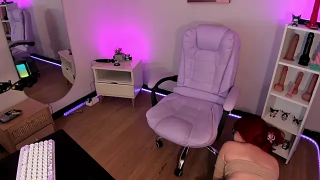  asami chieko  online show from April 13, 2026, 9:20 pm