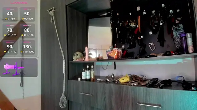 sweet  wild online show from March 15, 2025, 10:11 pm