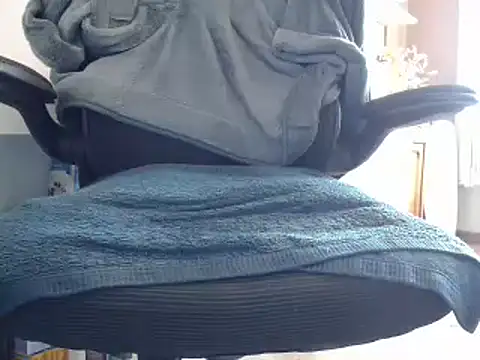 suedel65 online show from March 6, 2025, 11:03 am