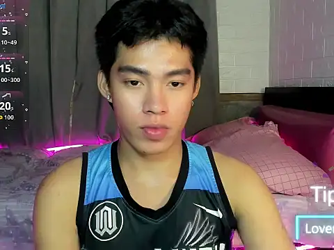 Snapshot of Lightjt04 chatting on September 8, 2025, 3:11 pm Lightjt04 online show from September 8, 2025, 3:11 pm