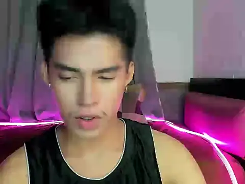 Snapshot of Lightjt04 chatting on October 27, 2025, 3:05 pm Lightjt04 online show from October 27, 2025, 3:05 pm