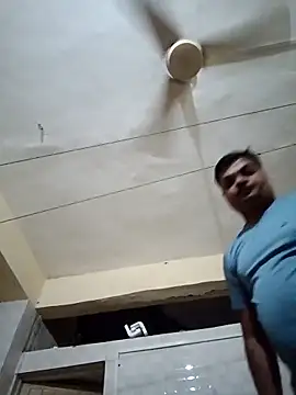 Desi Londa 143 online show from March 20, 2025, 1:13 am