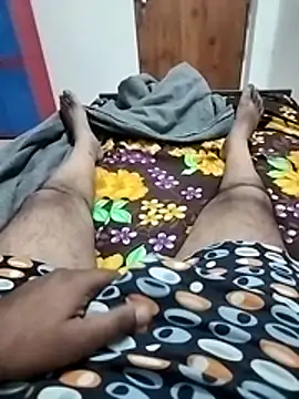 Desi Londa 143 online show from November 25, 2025, 5:46 pm