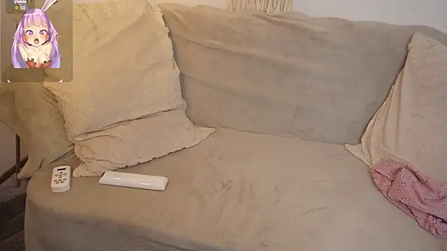 bunnycuteshy online show from March 13, 2026, 1:29 pm