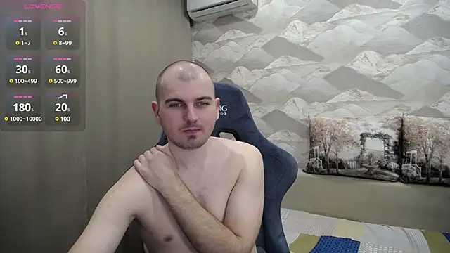 SerzhKorol1 online show from March 16, 2025, 11:27 am