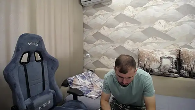 SerzhKorol1 online show from September 12, 2025, 8:58 am