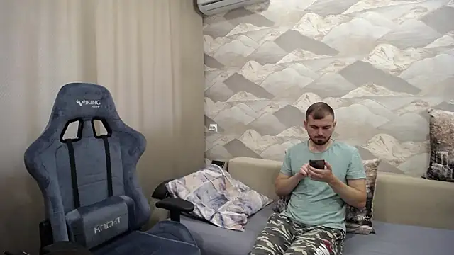 SerzhKorol1 online show from September 14, 2025, 8:46 am