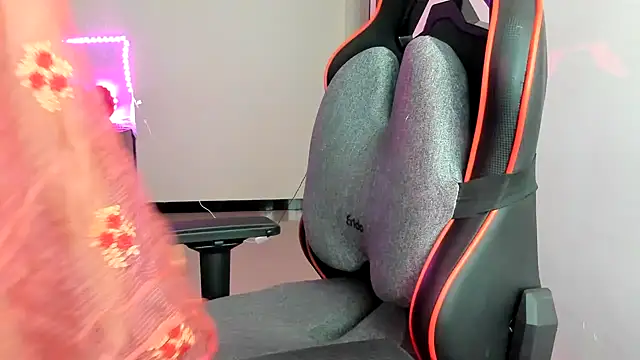 South indian tickly online show from December 6, 2024, 10:41 pm