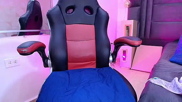 arletmss online show from January 31, 2025, 11:56 am