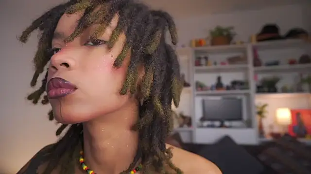 Cooper-Reds online show from April 10, 2026, 8:35 pm