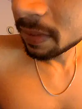 Snapshot of _IRRESISTIBLE_ chatting on June 14, 2026, 4:53 pm IRRESISTIBLE online show from June 14, 2026, 4:53 pm