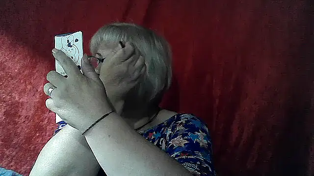 Gina Marlyn online show from May 13, 2026, 8:16 pm