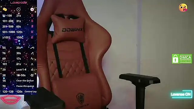 Goddes Queen online show from October 3, 2025, 1:52 pm