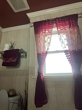 dingoding online show from April 17, 2026, 4:32 pm