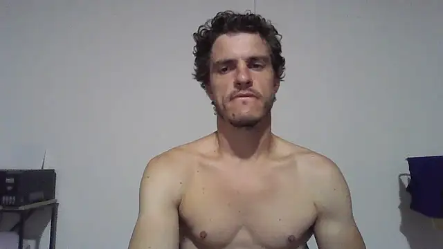 Snapshot of HeteroOli chatting on June 28, 2026, 3:34 am HeteroOli online show from June 28, 2026, 3:34 am