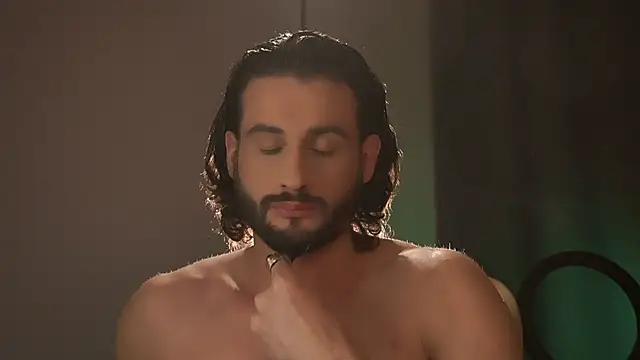 Keen   Luckystrike online show from September 27, 2025, 9:53 pm