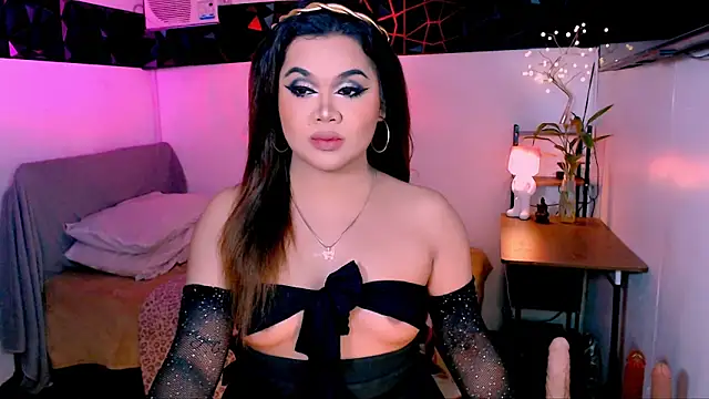 Snapshot of asiankatyhuge chatting on October 3, 2025, 11:46 pm asiankatyhuge online show from October 3, 2025, 11:46 pm