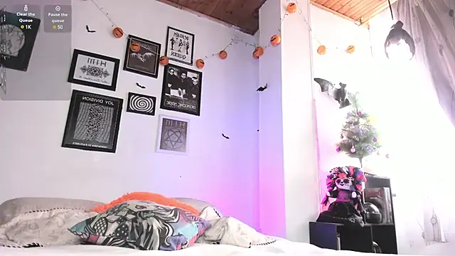 gothic do11 online show from December 21, 2024, 2:26 pm