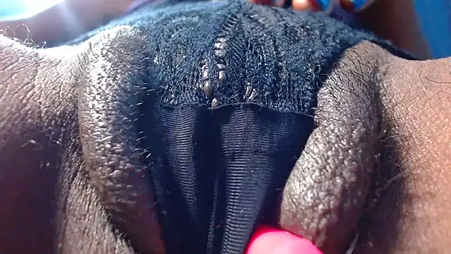 bethanywilson 23 online show from April 7, 2026, 5:57 pm