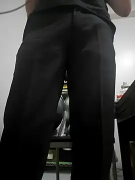 ksshp9502 online show from November 18, 2025, 12:53 pm