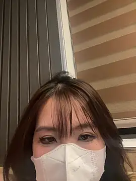 Onee-Chew online show from April 5, 2026, 12:02 pm