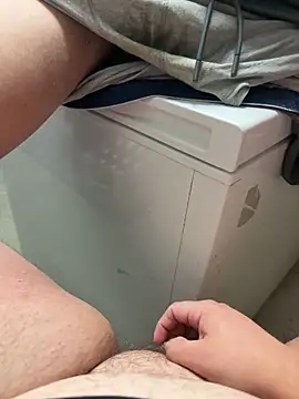 Snapshot of buri232 chatting on February 17, 2026, 6:36 pm buri232 online show from February 17, 2026, 6:36 pm