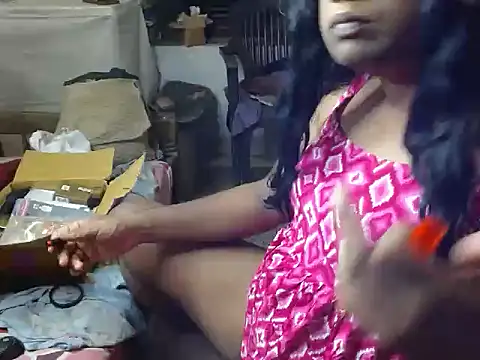 Snapshot of Akhilamolu_the_transsissy chatting on August 9, 2026, 3:50 pm Akhilamolu the transsissy online show from August 9, 2026, 3:50 pm