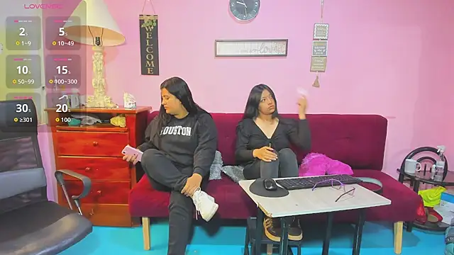 Snapshot of lesbiancuple chatting on September 20, 2025, 2:29 pm lesbiancuple online show from September 20, 2025, 2:29 pm