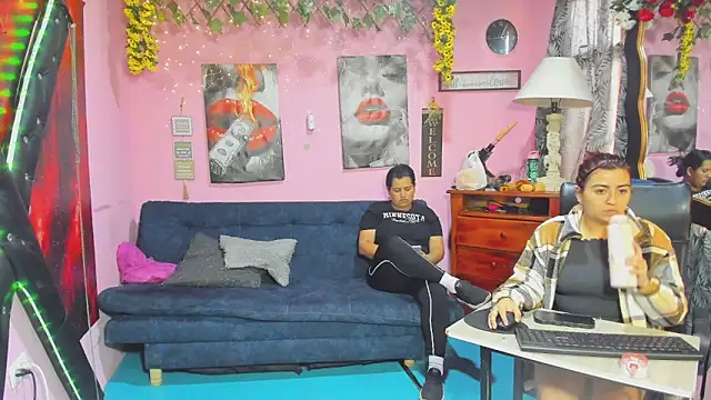 Snapshot of lesbiancuple chatting on April 22, 2026, 12:07 pm lesbiancuple online show from April 22, 2026, 12:07 pm
