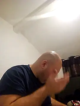 Snapshot of mario890605 chatting on March 5, 2025, 12:49 am mario890605 online show from March 5, 2025, 12:49 am