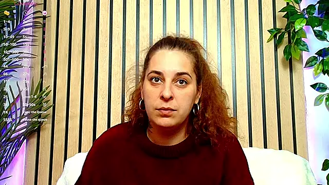 Snapshot of KarinaNoir chatting on April 19, 2026, 4:01 am KarinaNoir online show from April 19, 2026, 4:01 am