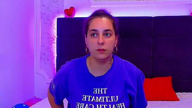 Snapshot of KarinaNoir chatting on May 27, 2026, 3:58 am KarinaNoir online show from May 27, 2026, 3:58 am