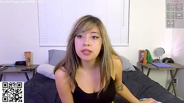 Snapshot of AriannaPena chatting on January 13, 2025, 3:45 am AriannaPena online show from January 13, 2025, 3:45 am