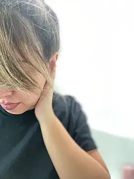 Snapshot of AriannaPena chatting on January 31, 2025, 3:30 am AriannaPena online show from January 31, 2025, 3:30 am