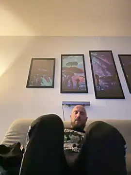 Snapshot of Toyboy471 chatting on January 8, 2025, 11:30 pm Toyboy471 online show from January 8, 2025, 11:30 pm