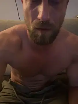 Snapshot of Toyboy471 chatting on February 20, 2025, 10:15 pm Toyboy471 online show from February 20, 2025, 10:15 pm