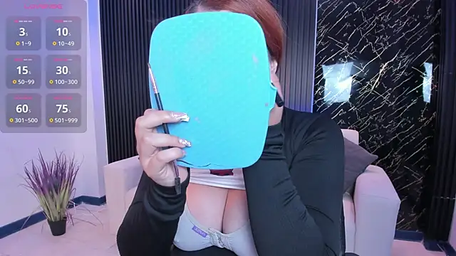 kimbrownn online show from September 10, 2025, 12:38 pm