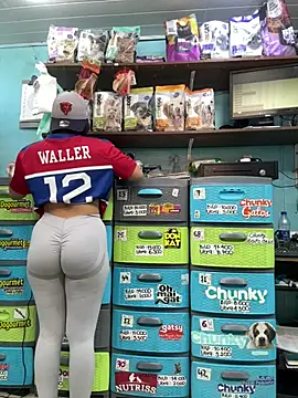 sophie cute66 online show from January 17, 2026, 8:23 pm