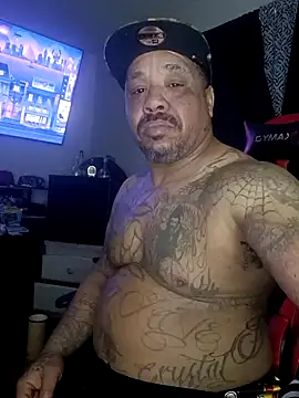 yellowwetfox online show from December 29, 2024, 7:28 am